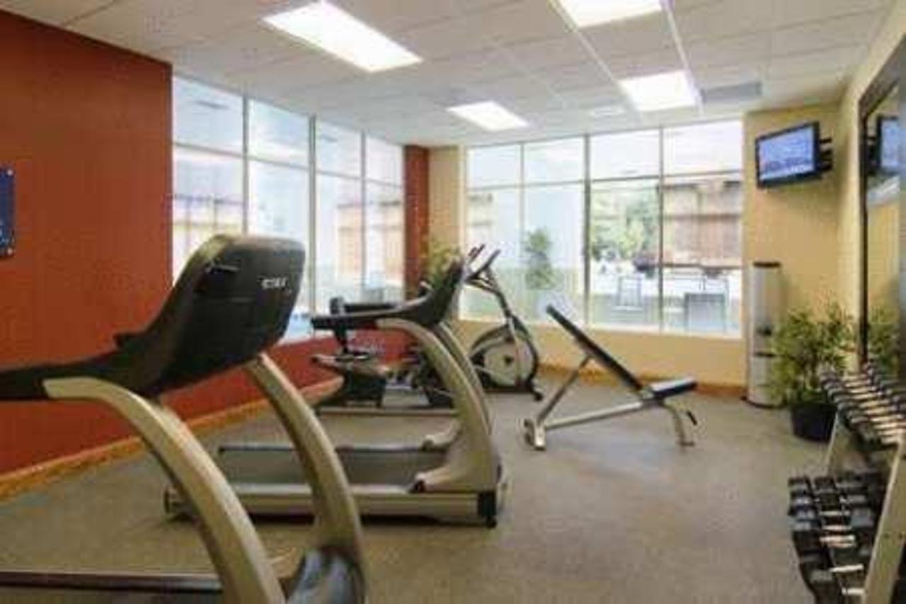 קולוניאל הייטס Hampton Inn Petersburg - Southpark Mall מראה חיצוני תמונה