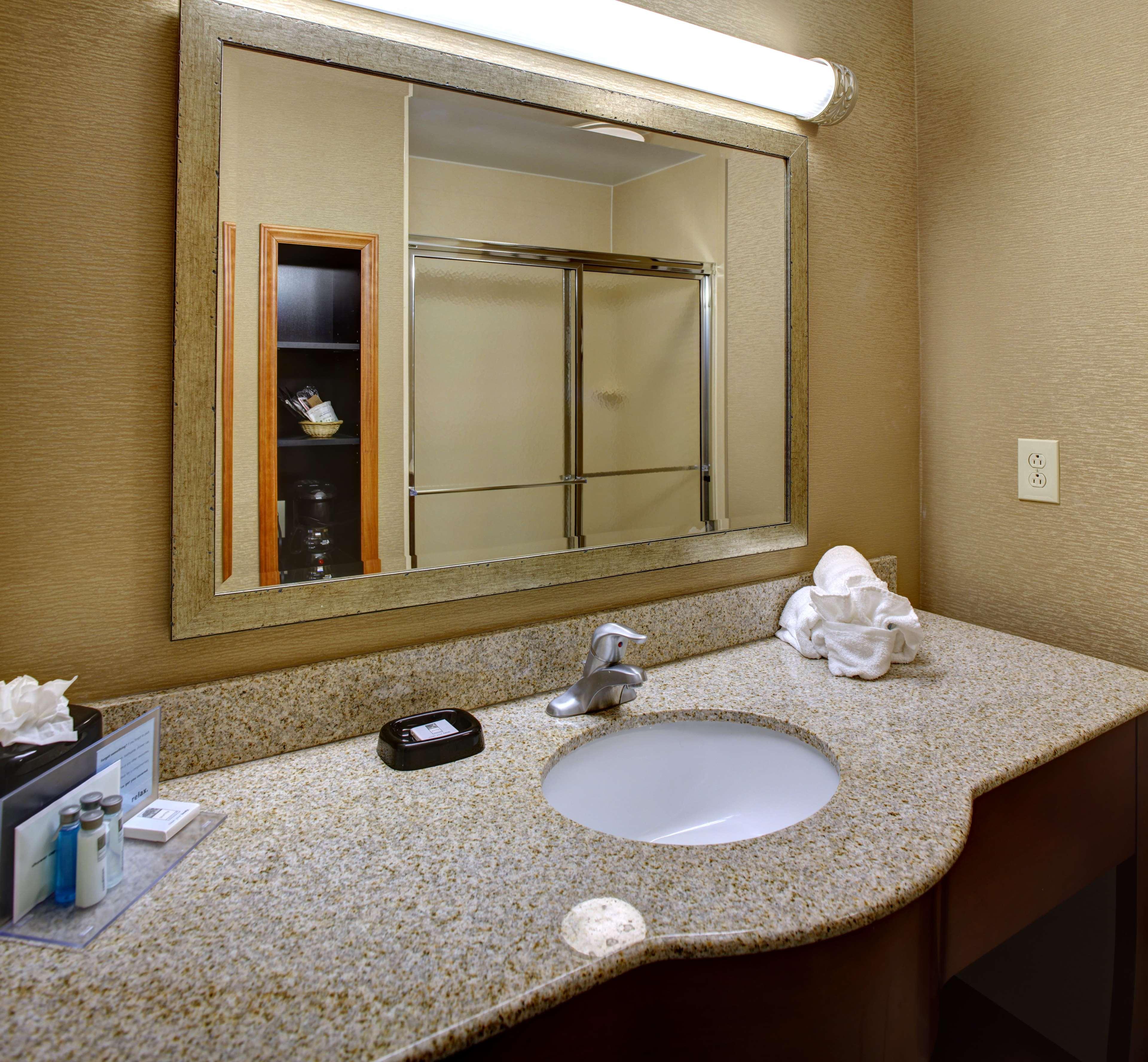 קולוניאל הייטס Hampton Inn Petersburg - Southpark Mall מראה חיצוני תמונה
