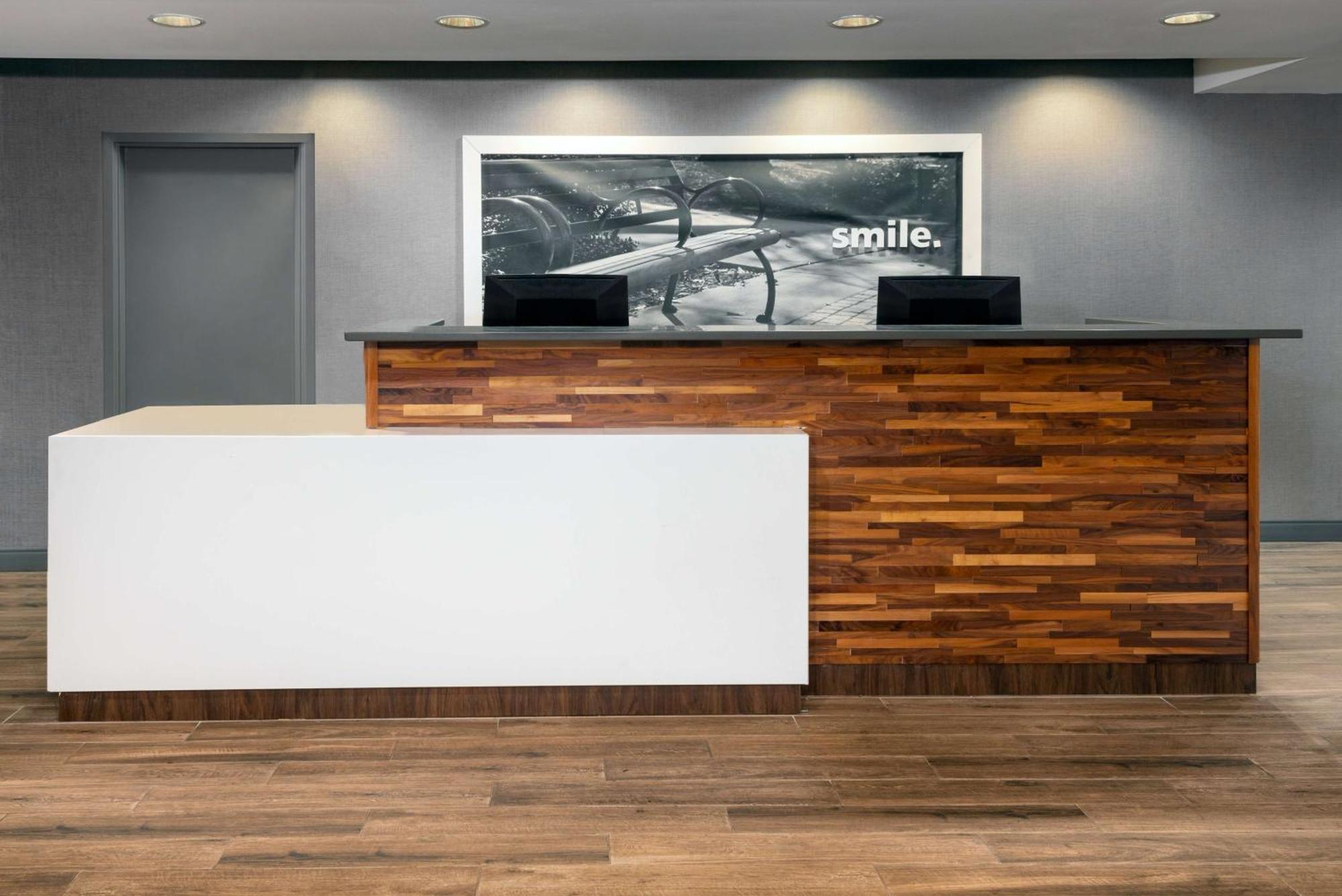 קולוניאל הייטס Hampton Inn Petersburg - Southpark Mall מראה חיצוני תמונה