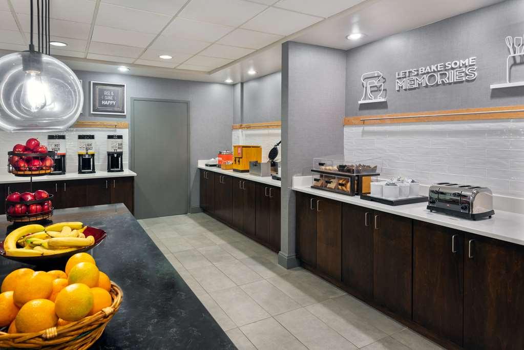קולוניאל הייטס Hampton Inn Petersburg - Southpark Mall מסעדה תמונה