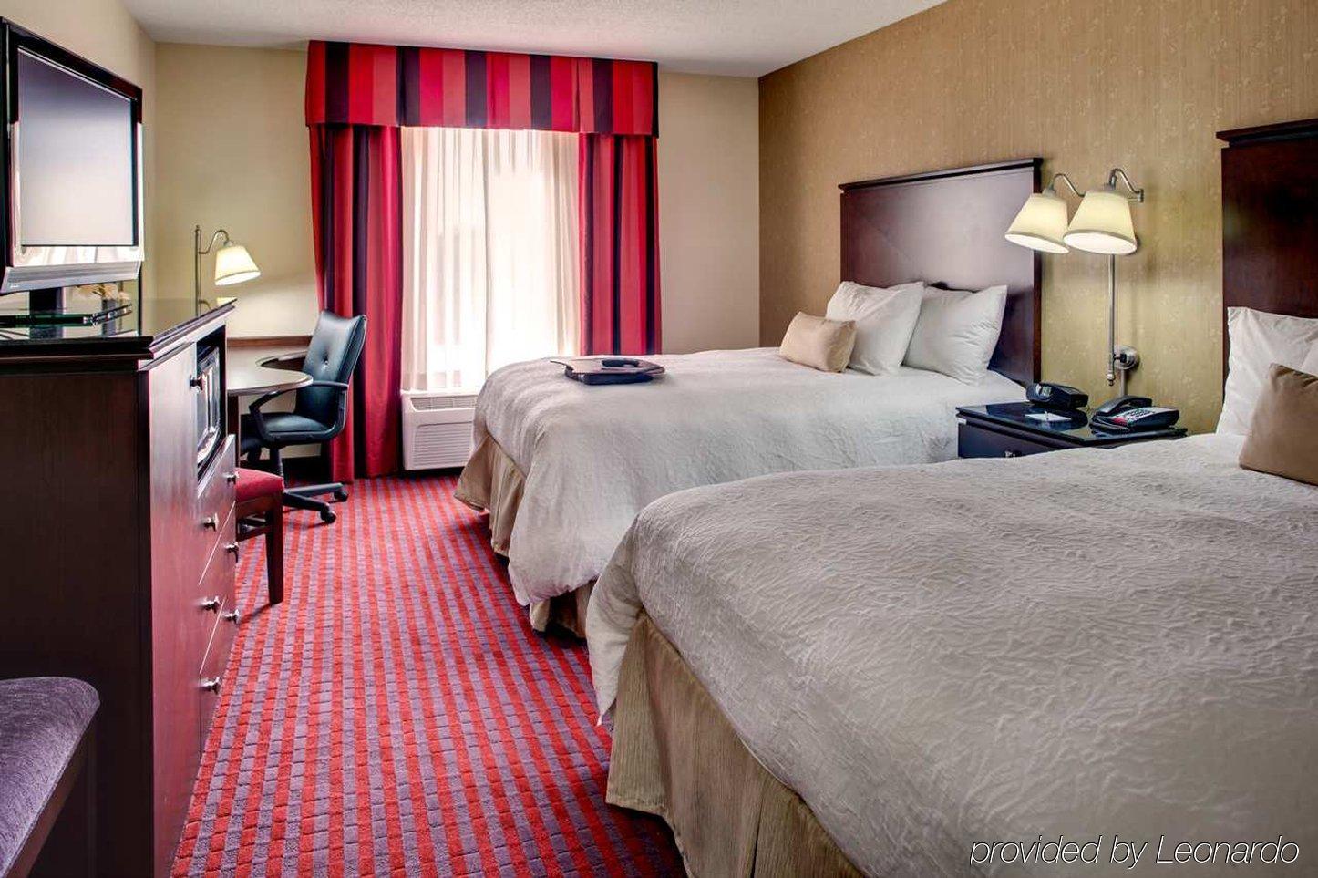 קולוניאל הייטס Hampton Inn Petersburg - Southpark Mall חדר תמונה
